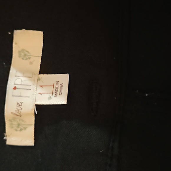 Shorts - Picture 2 of 2